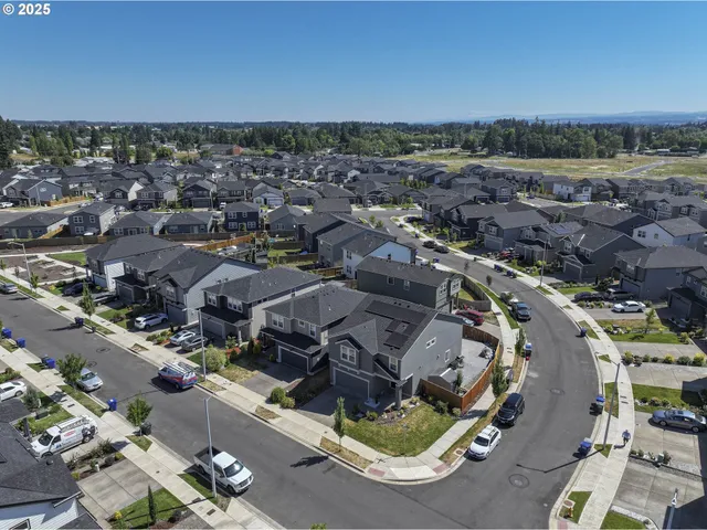 $519,970 | 402 Himalaya St. Northeast, Salem, OR 97301