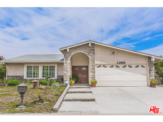11600 Amigo Avenue Porter Ranch, CA 91326 - Photo 4 of 43