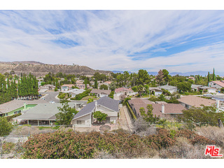 11600 Amigo Avenue Porter Ranch, CA 91326 - Photo 37 of 43