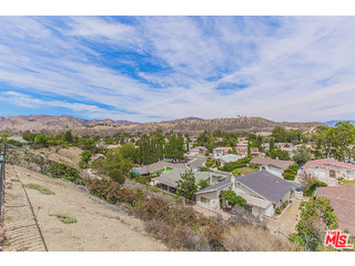 11600 Amigo Avenue Porter Ranch, CA 91326 - Photo 40 of 43