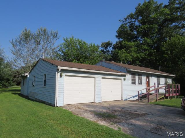5129 Rapp Road Granite City, IL 62040 - Photo 3 of 12 Gallery Image 3