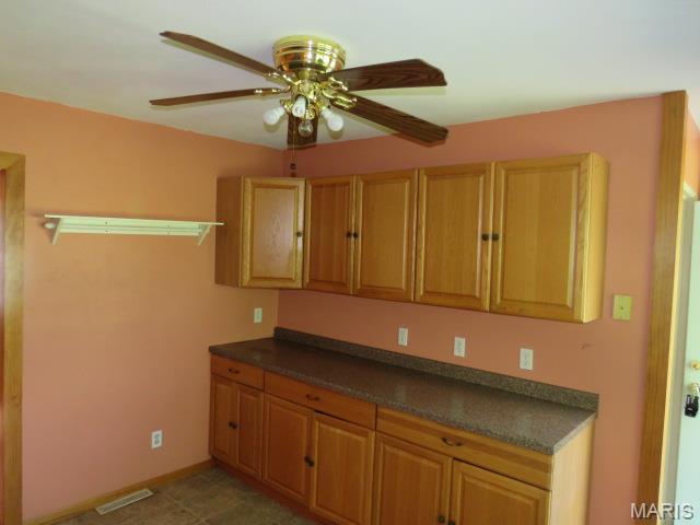 5129 Rapp Road Granite City, IL 62040 - Photo 7 of 12 Gallery Image 7