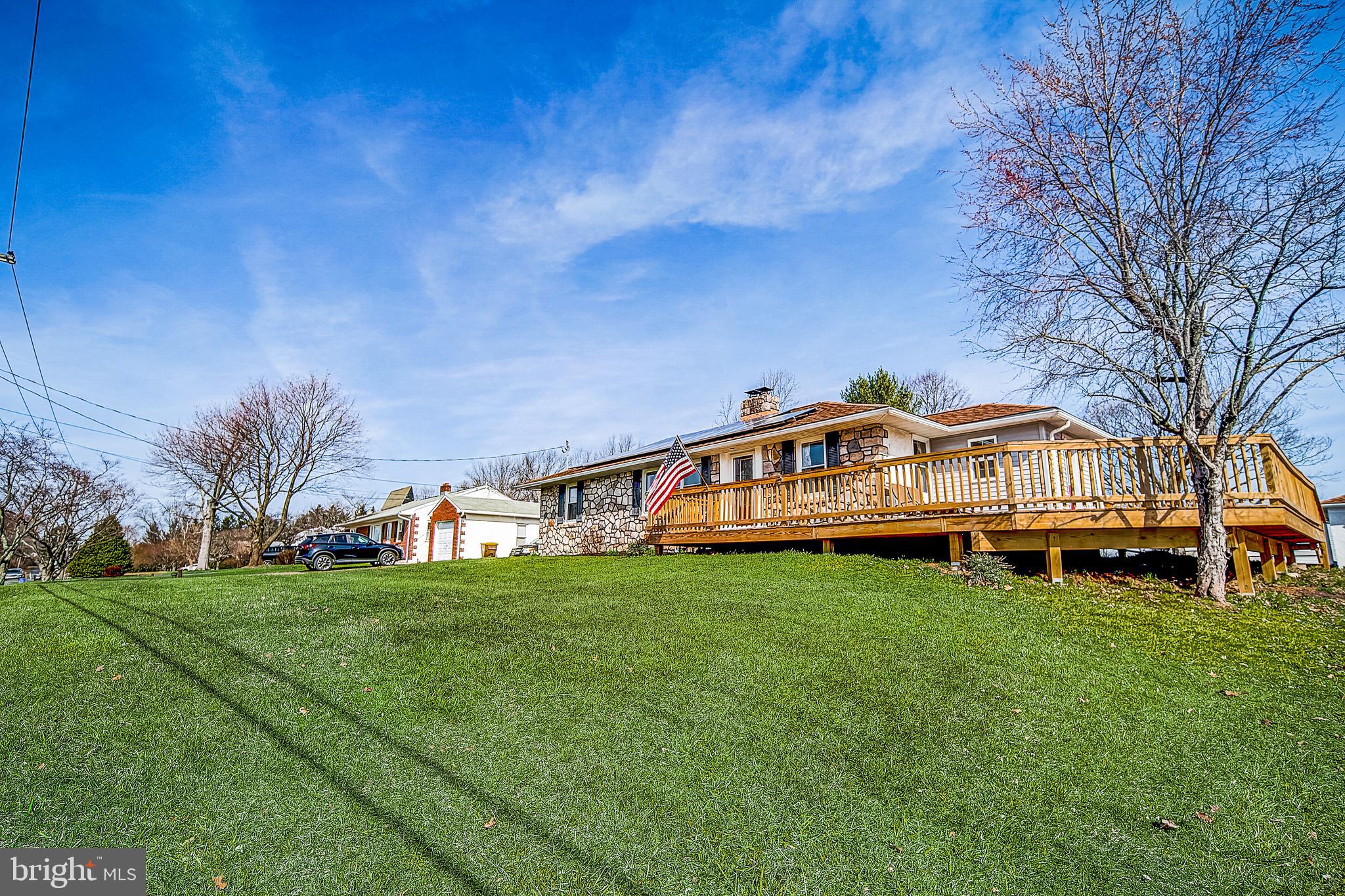 409 East Moyer Road Pottstown, PA 19464 - Photo 3 of 50 Gallery Image 3