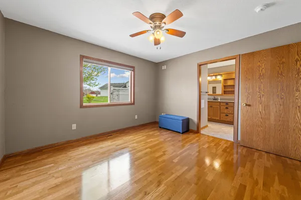 $273,500 | 2406 4th Street Northeast, Waseca, MN 56093