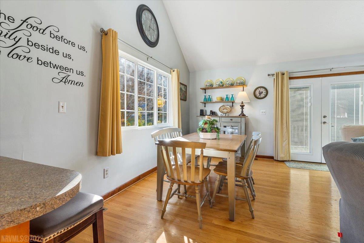 7549 Gate Ten Road Radford, VA 24141 - Photo 15 of 58 Gallery Image 15