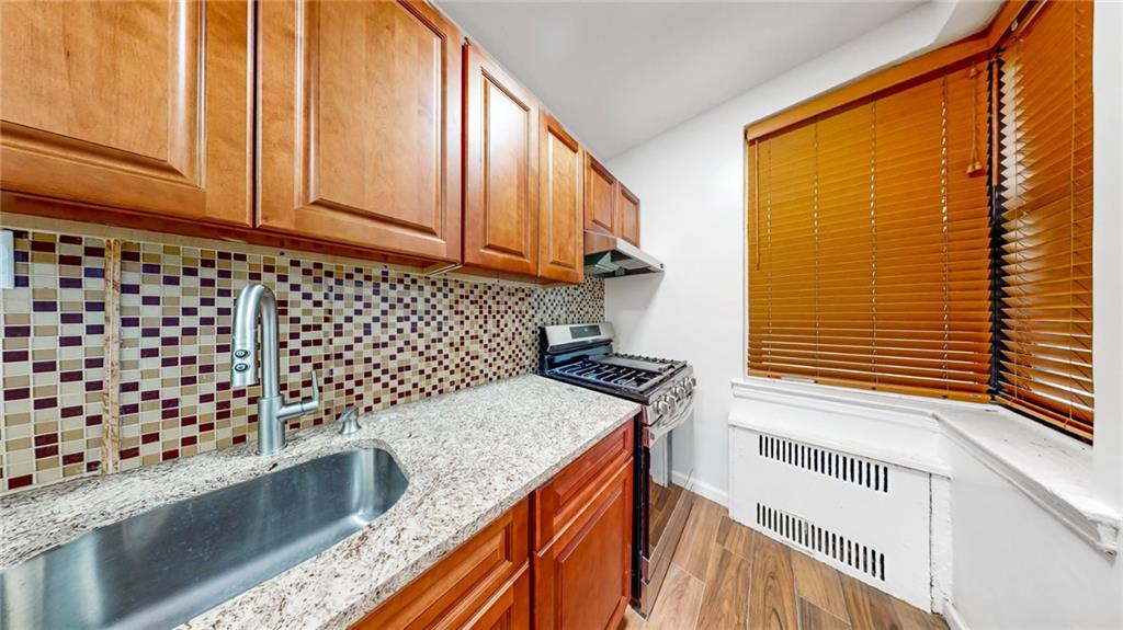 385 Argyle Road, Unit 2K Brooklyn, NY 11218 - Photo 7 of 13