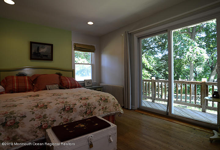 85 Hubbard Avenue Red Bank, NJ 07701 - Photo 7 of 25 DSC_2374