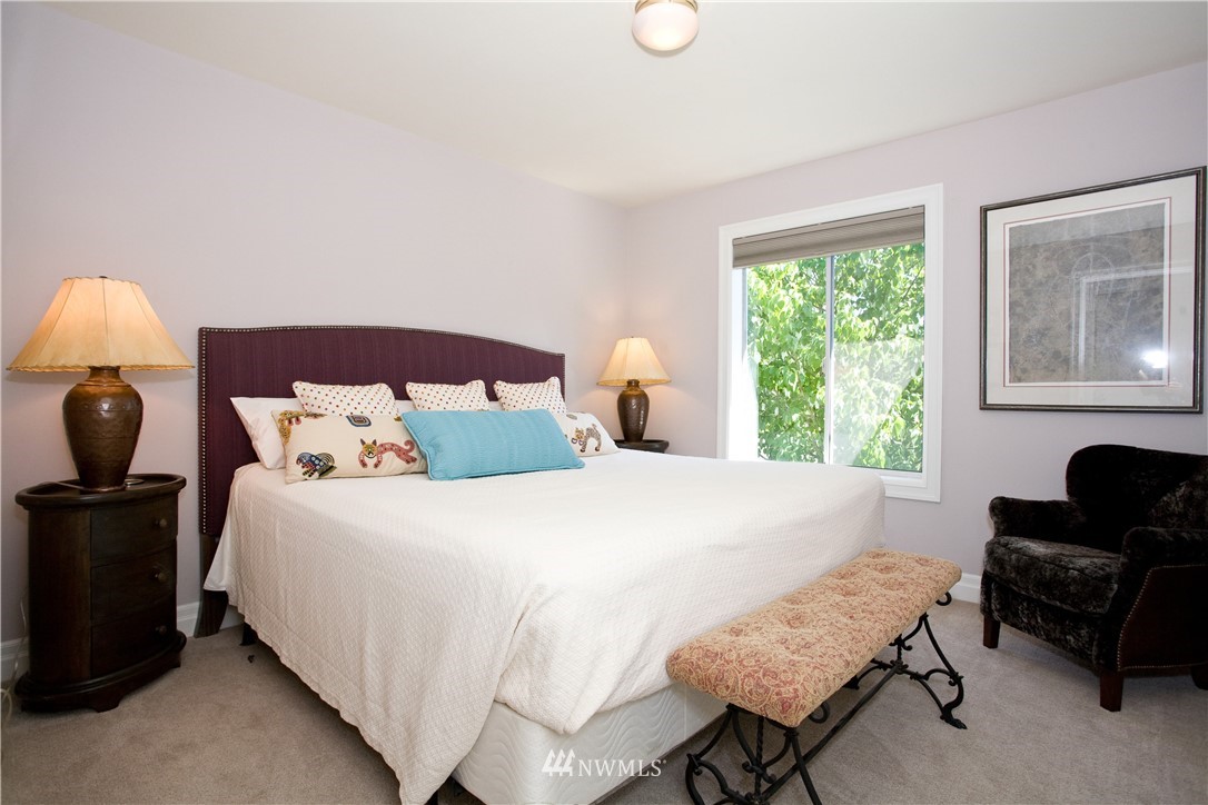 830 14th Street Southwest Edmonds, WA 98020 - Photo 17 of 25