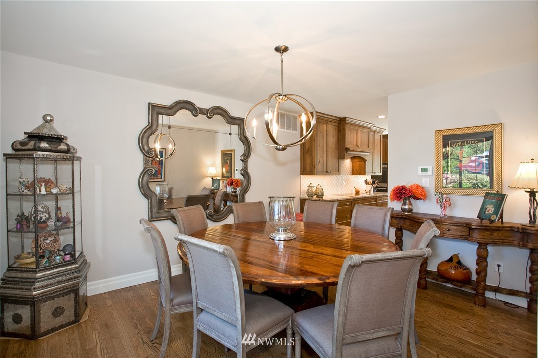 830 14th Street Southwest Edmonds, WA 98020 - Photo 10 of 25