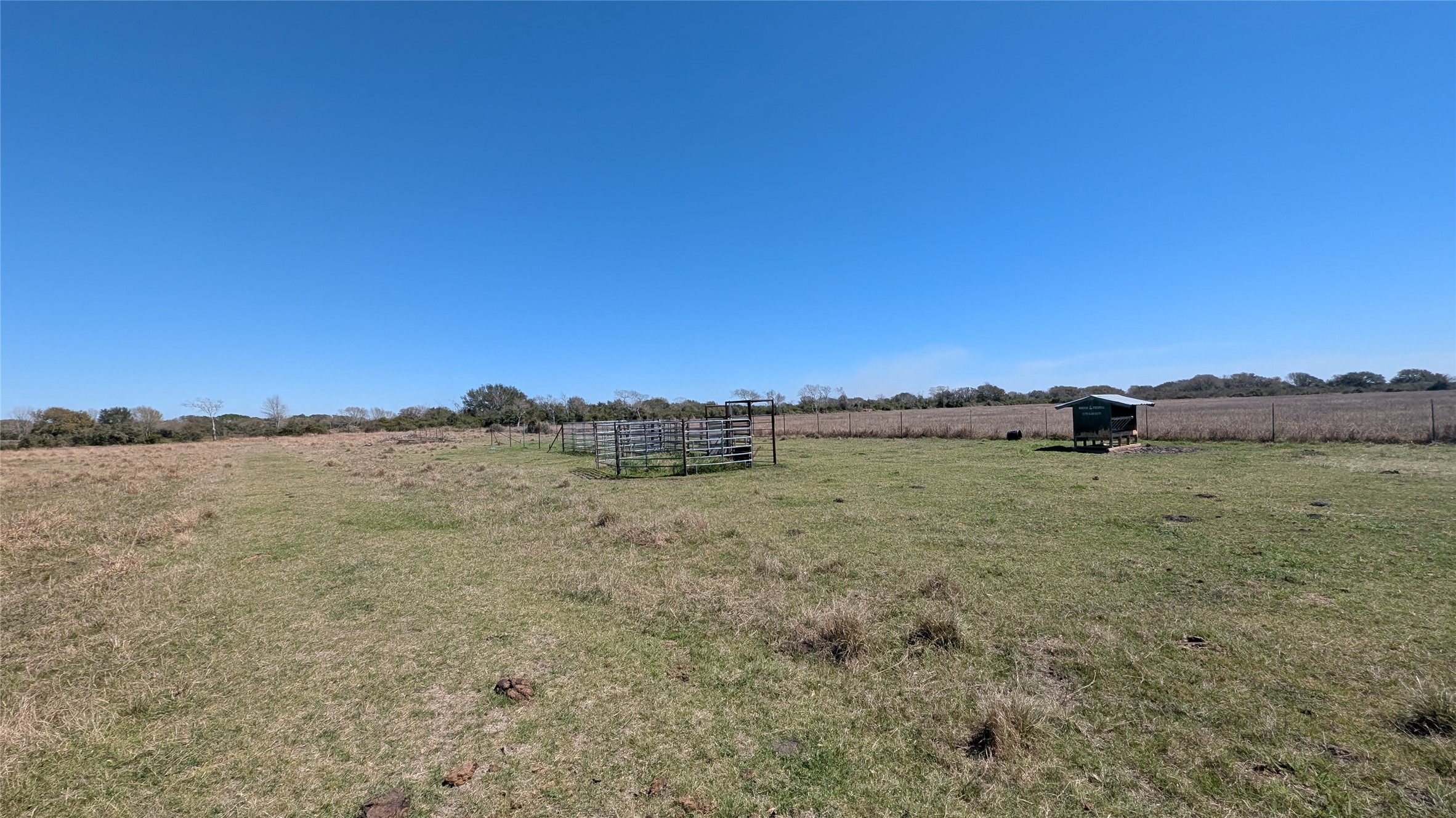 0 Cr 211 - Sless Road Louise, TX 77455 - Photo 4 of 11 a view of an outdoor space and a yard