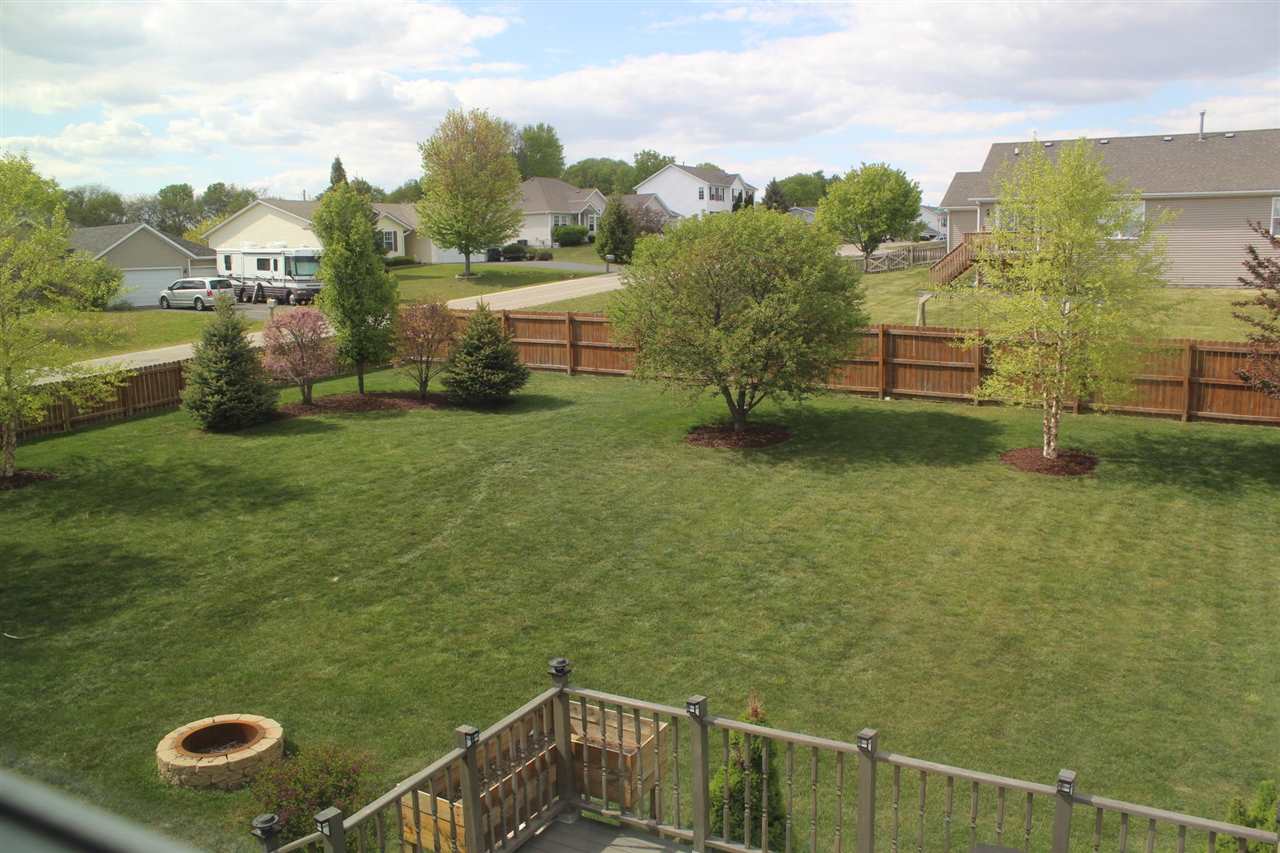 741 Ballymore Road Roscoe, IL 61073 - Photo 4 of 31 Gallery Image 4