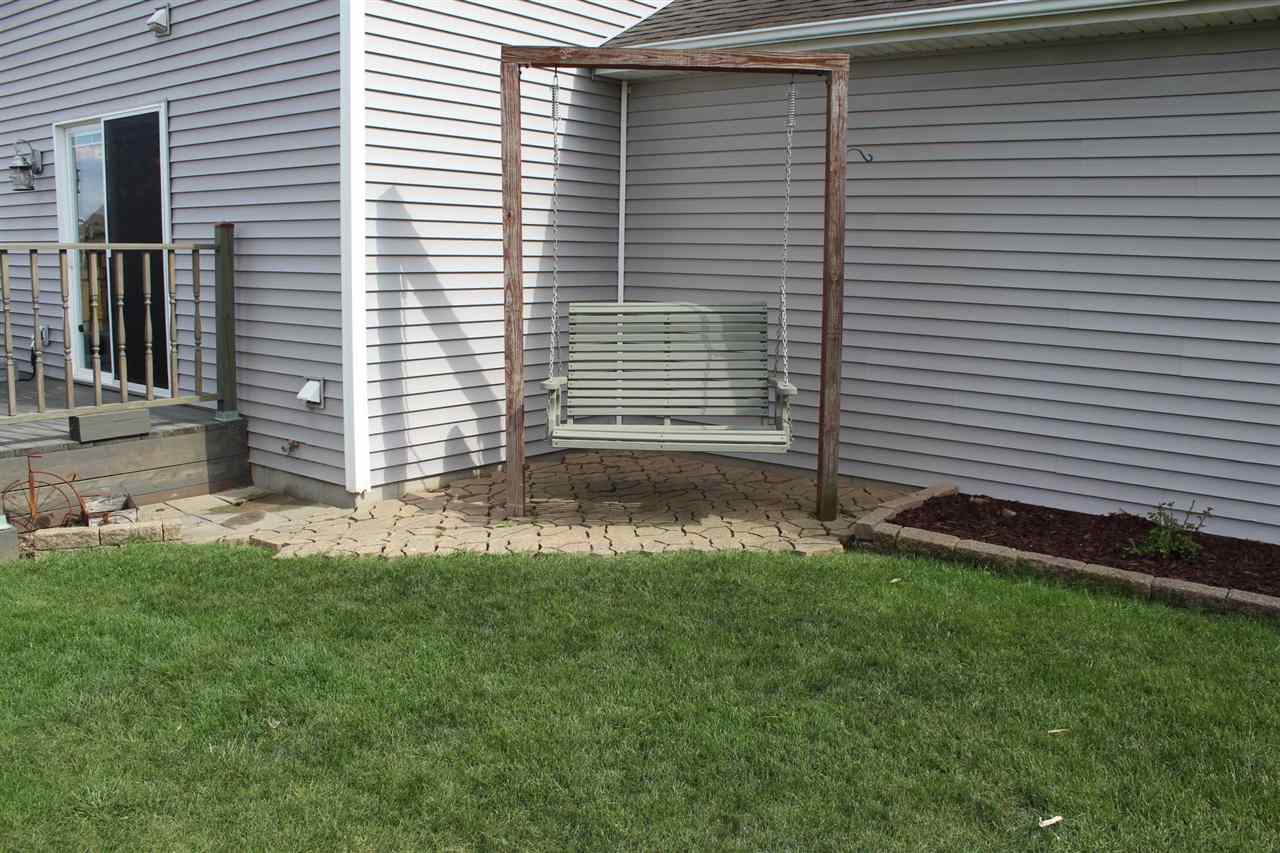 741 Ballymore Road Roscoe, IL 61073 - Photo 9 of 31 Gallery Image 9