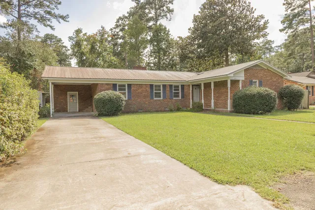 $219,000 | 605 Lynnwood Road, Walterboro, SC 29488