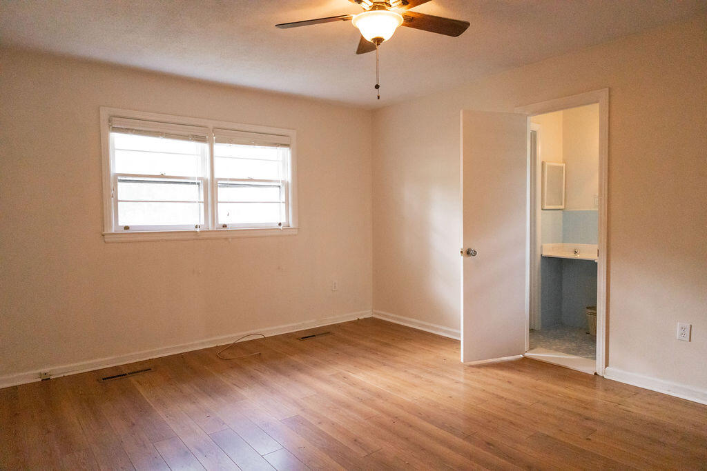 605 Lynnwood Road Walterboro, SC 29488 - Photo 22 of 38 3T6A4510