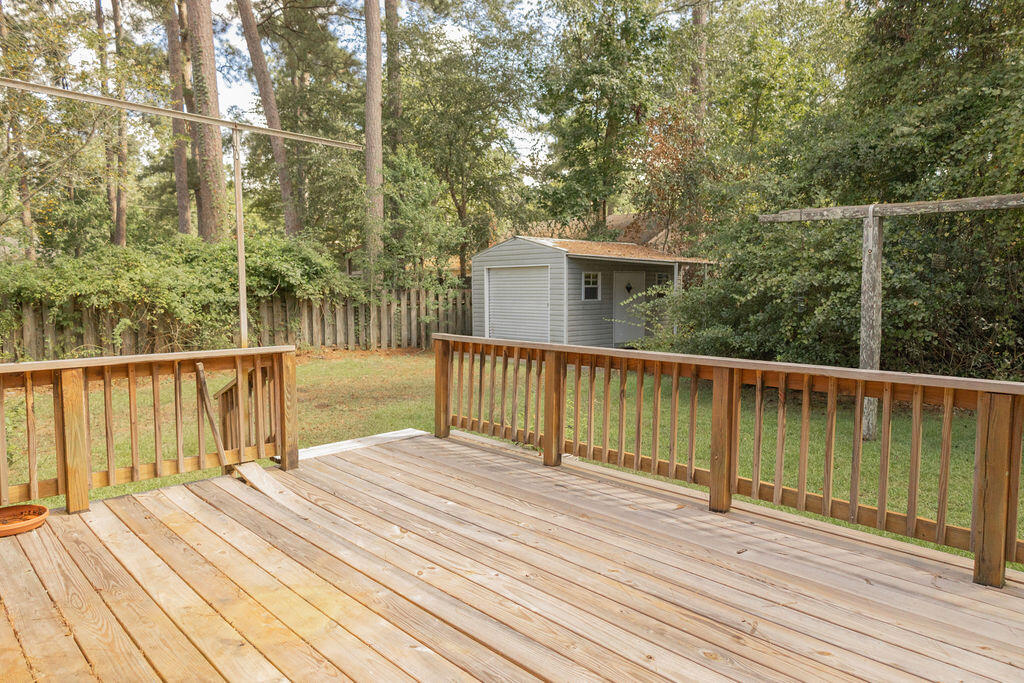 605 Lynnwood Road Walterboro, SC 29488 - Photo 32 of 38 3T6A4529