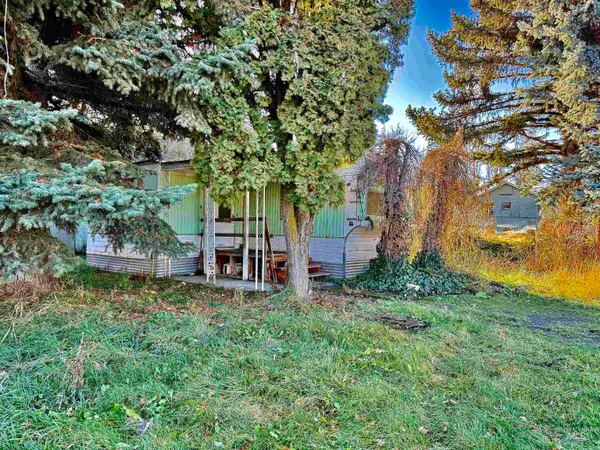 $60,000 | 102 East Woodworth Street, Uniontown, WA 99179