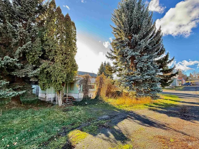 $99,000 | 102 East Woodworth Street, Uniontown, WA 99179