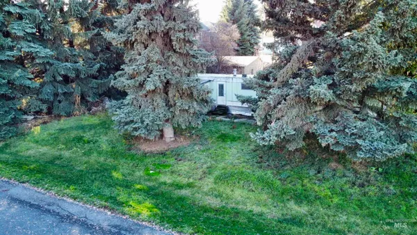 $60,000 | 102 East Woodworth Street, Uniontown, WA 99179