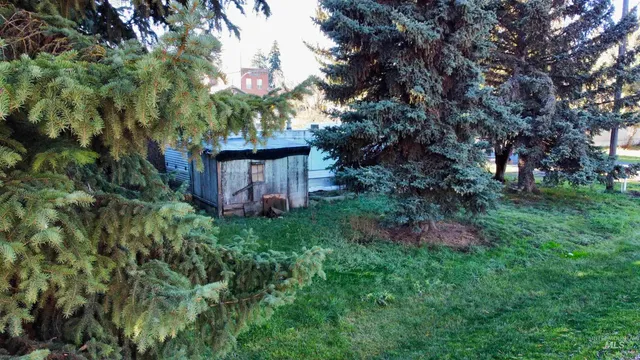 $99,000 | 102 East Woodworth Street, Uniontown, WA 99179