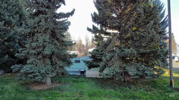 $60,000 | 102 East Woodworth Street, Uniontown, WA 99179