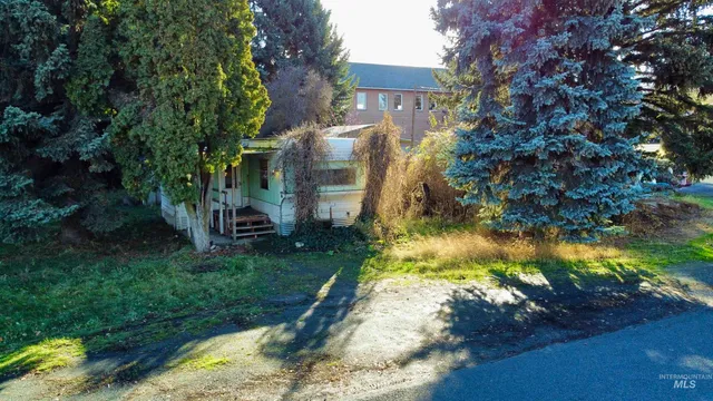 $99,000 | 102 East Woodworth Street, Uniontown, WA 99179