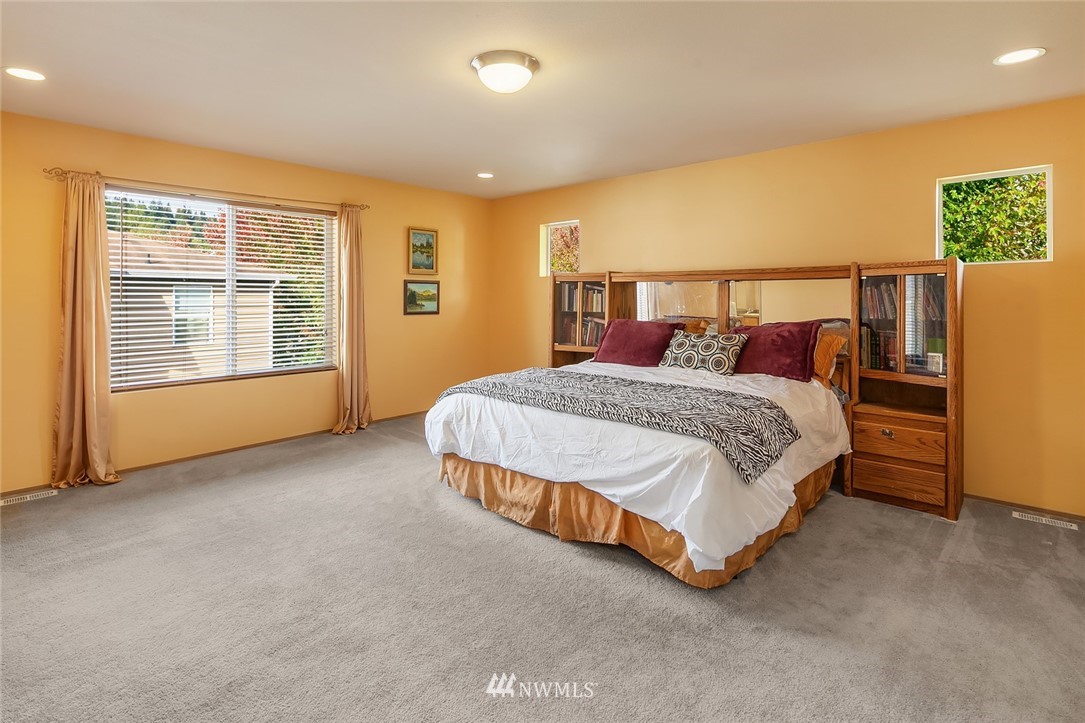 14582 Southeast 154th Street Renton, WA 98058 - Photo 12 of 23 Gallery Image 12