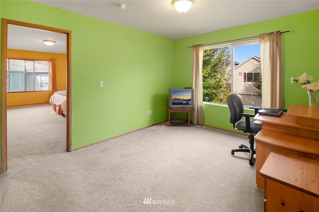 14582 Southeast 154th Street Renton, WA 98058 - Photo 16 of 23 Gallery Image 16