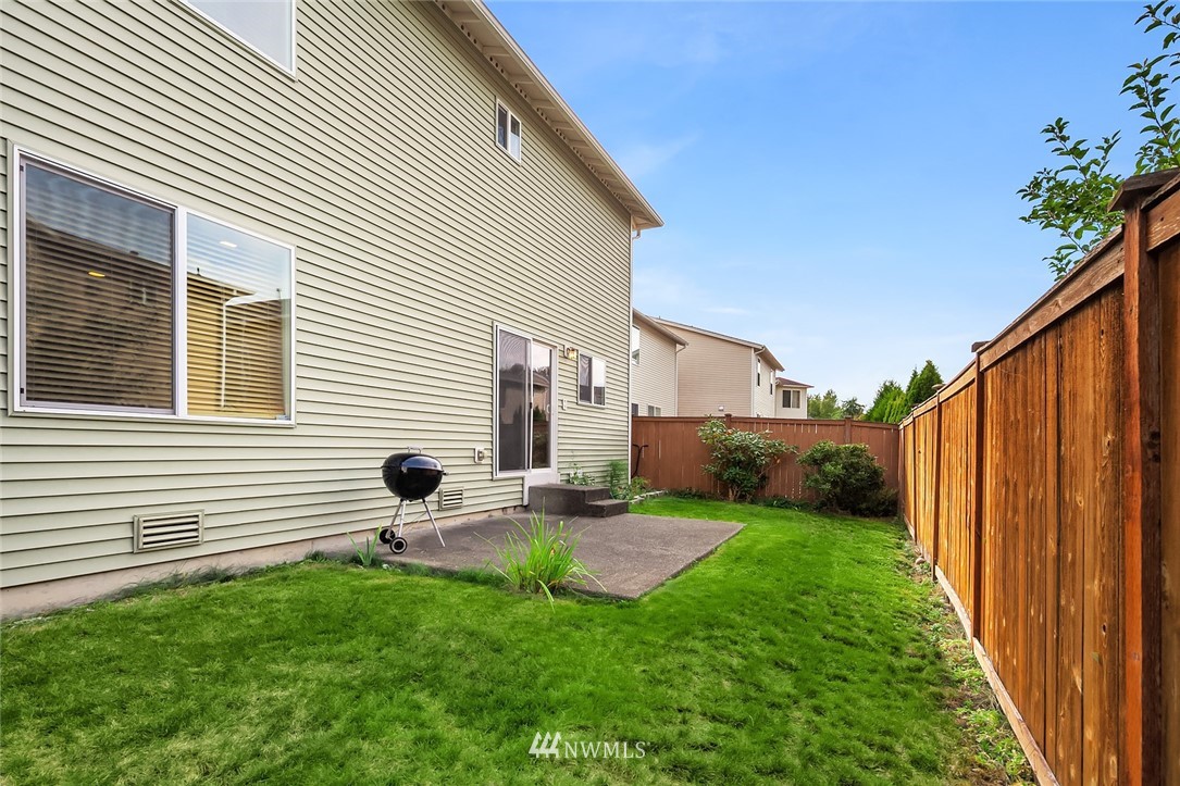 14582 Southeast 154th Street Renton, WA 98058 - Photo 22 of 23 Gallery Image 22