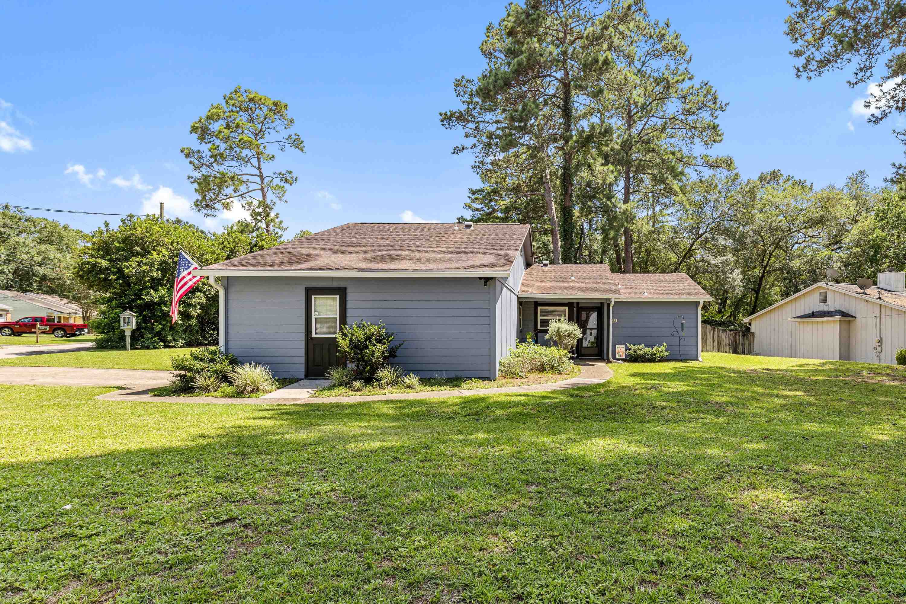 2755 Vassar Road Tallahassee, FL 32309 - Photo 2 of 32