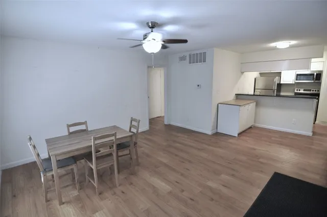 $1,395 | 2207 Leon Street, Unit 201, Austin, TX 78705