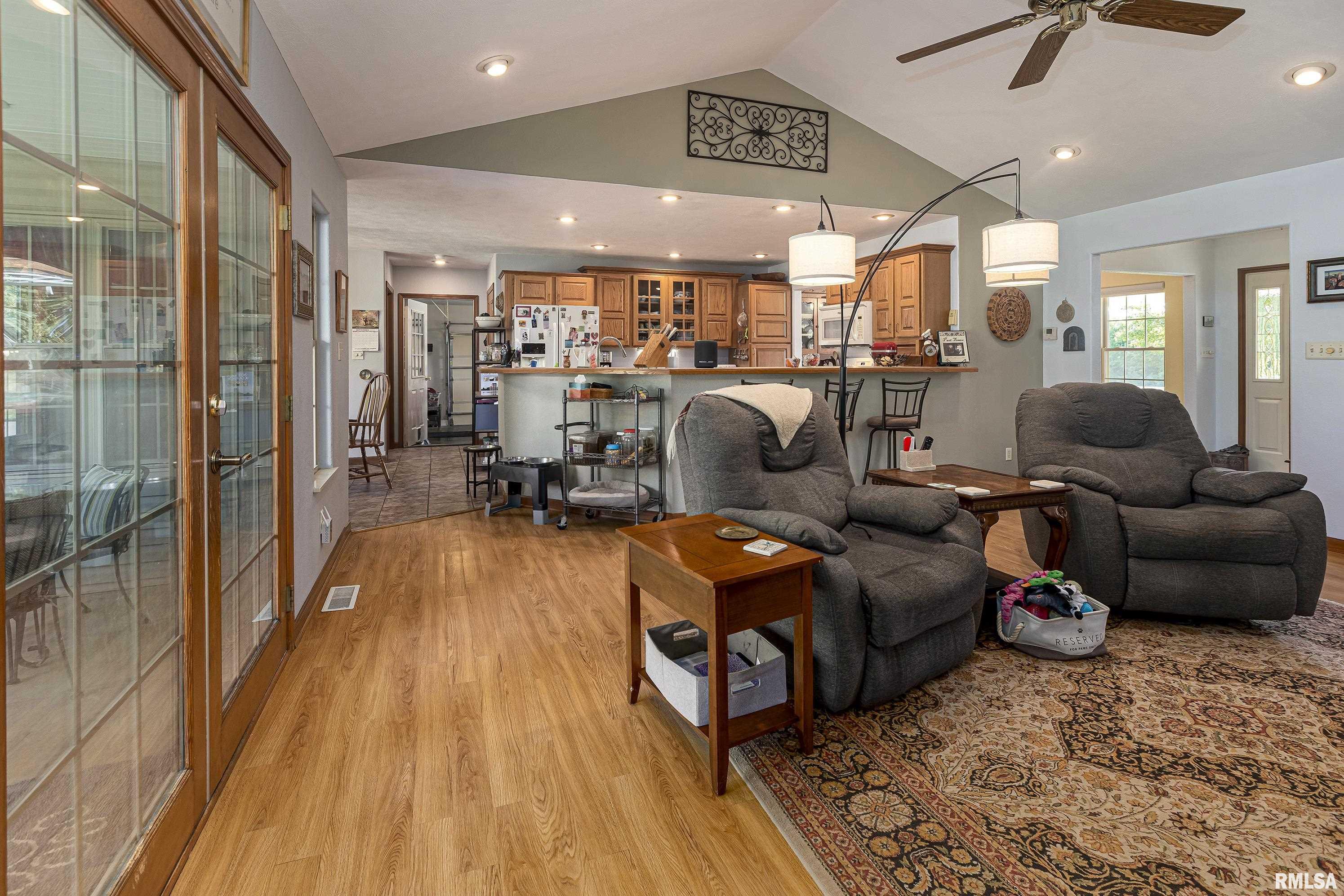 10622 Hickory Ridge Road Murphysboro, IL 62966 - Photo 8 of 37 Gallery Image 8