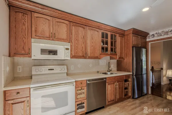 $729,900 | 24 Clearview Road, East Brunswick, NJ 08816