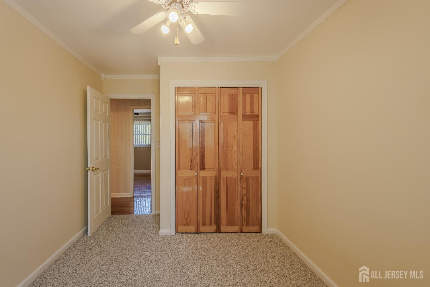 24 Clearview Road East Brunswick, NJ 08816 - Photo 14 of 37