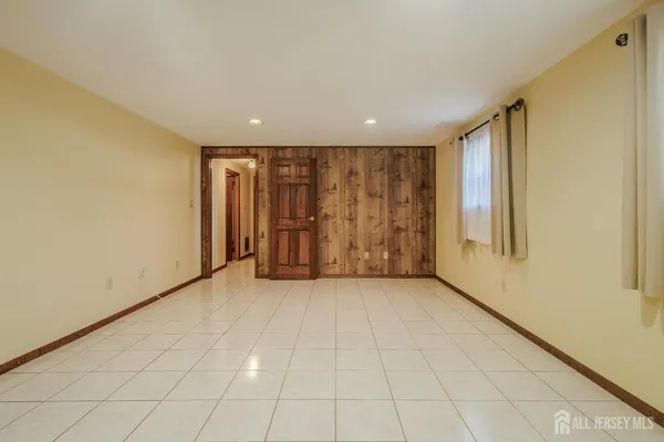 $729,900 | 24 Clearview Road, East Brunswick, NJ 08816