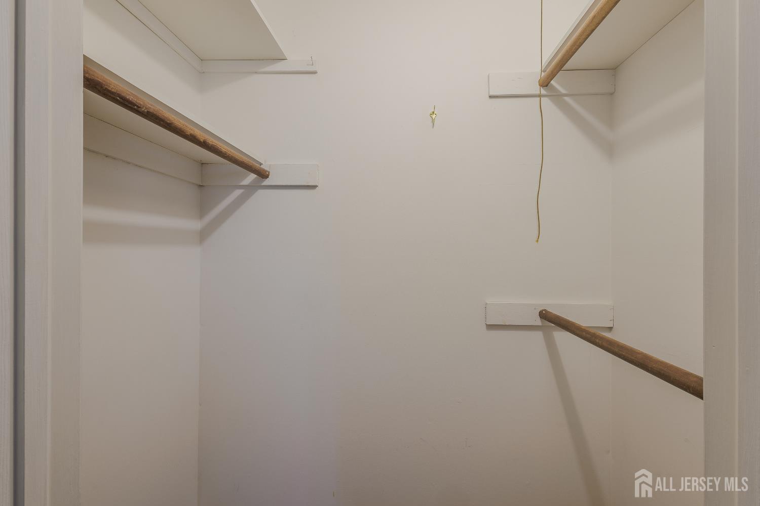 24 Clearview Road East Brunswick, NJ 08816 - Photo 27 of 37