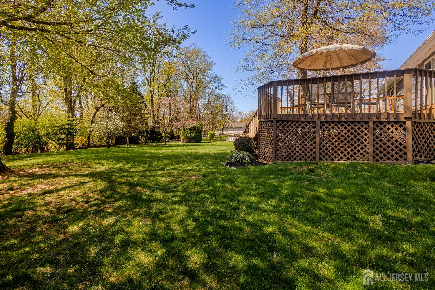 24 Clearview Road East Brunswick, NJ 08816 - Photo 28 of 37