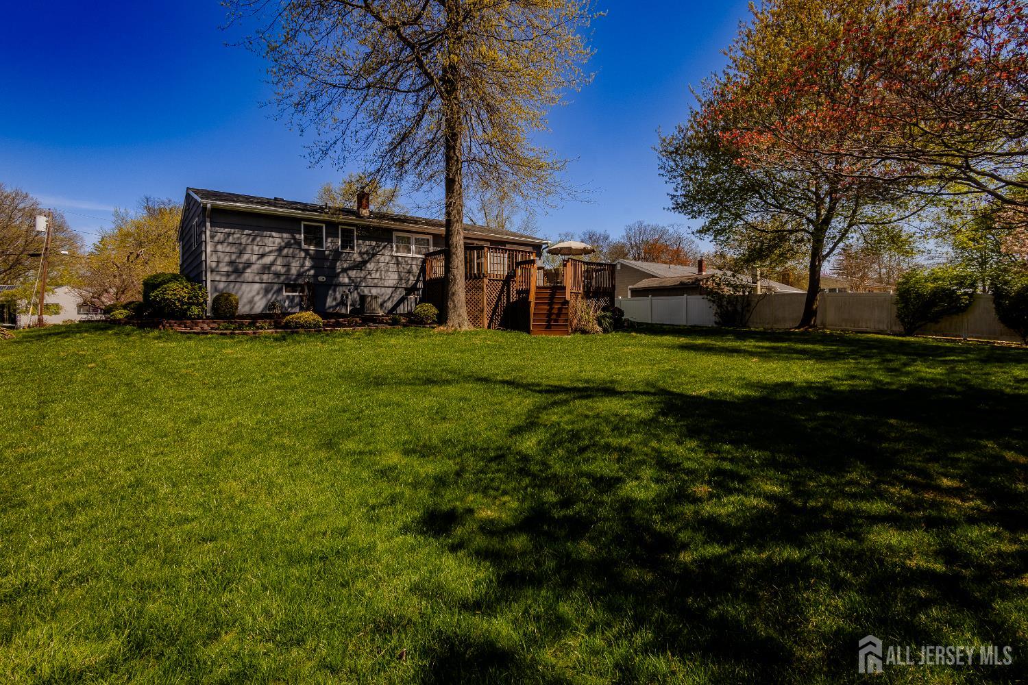 24 Clearview Road East Brunswick, NJ 08816 - Photo 31 of 37