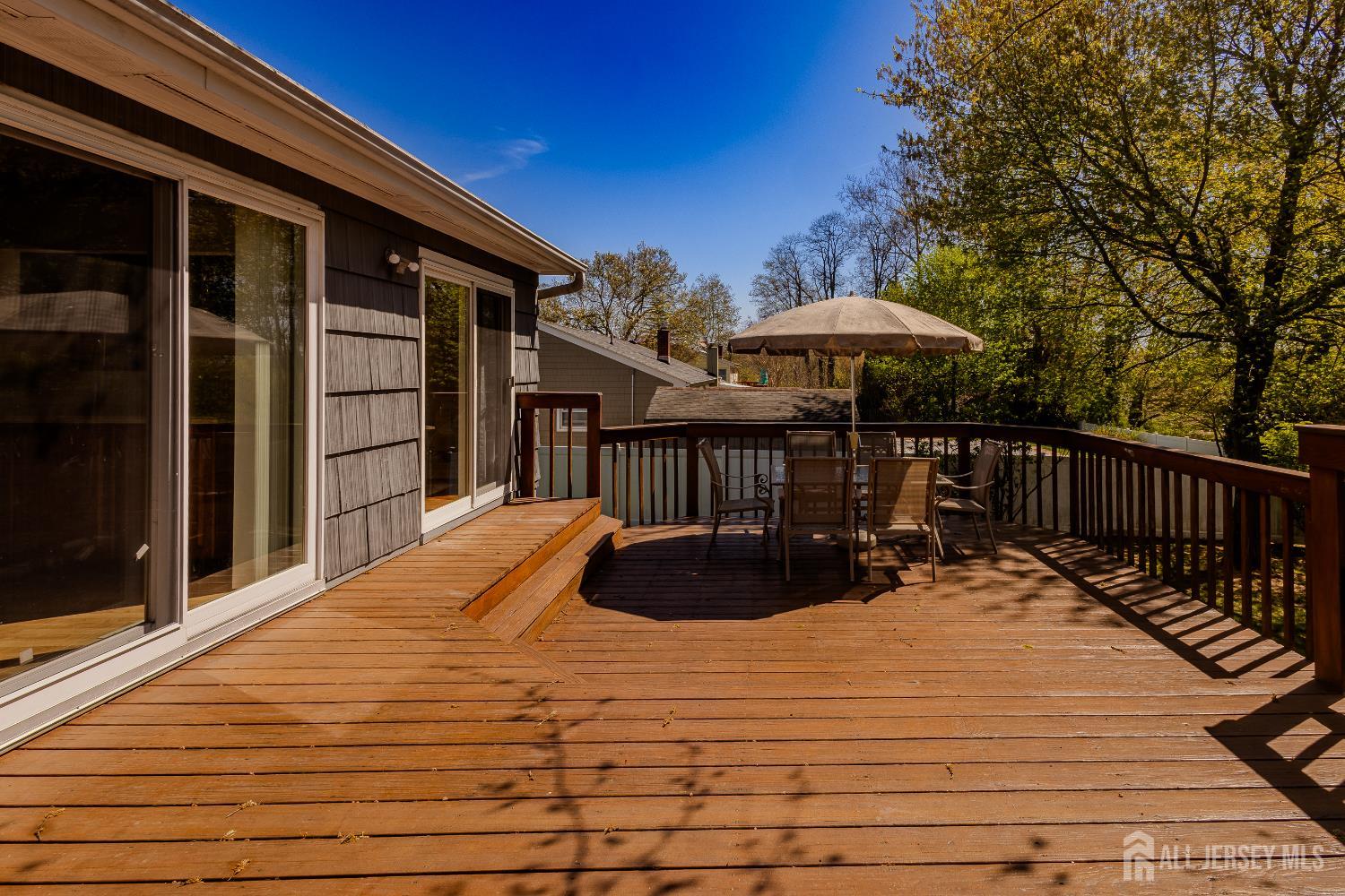 24 Clearview Road East Brunswick, NJ 08816 - Photo 34 of 37