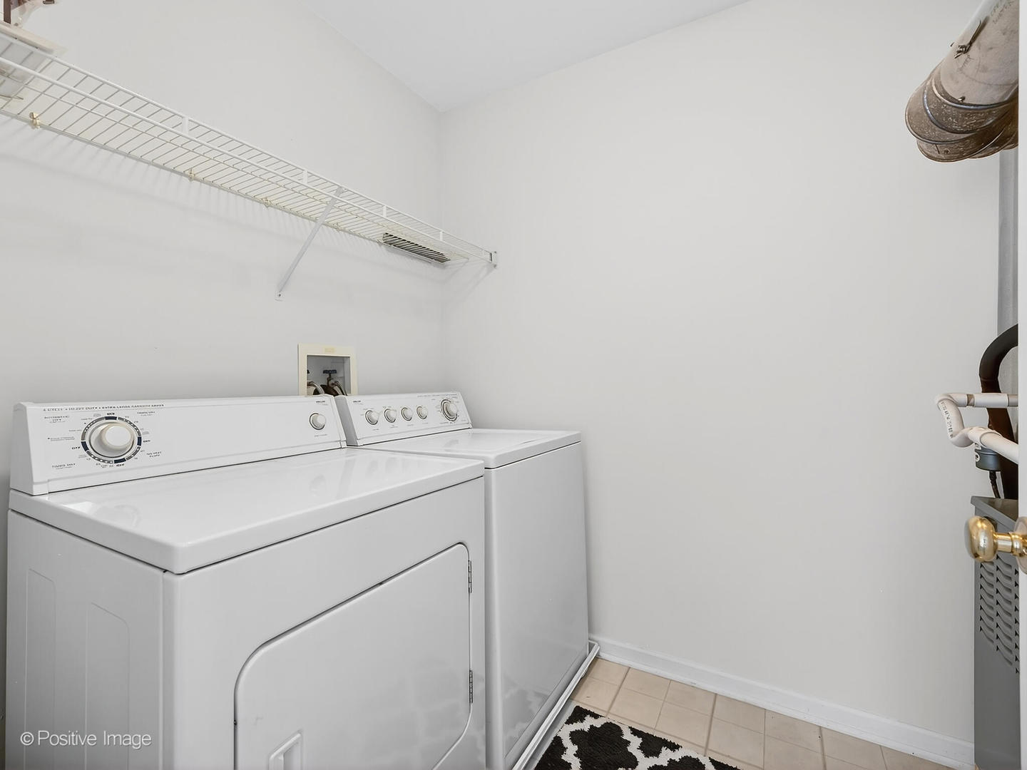 31104 Carpenter Court Warrenville, IL 60555 - Photo 25 of 32 a utility room with dryer and washer