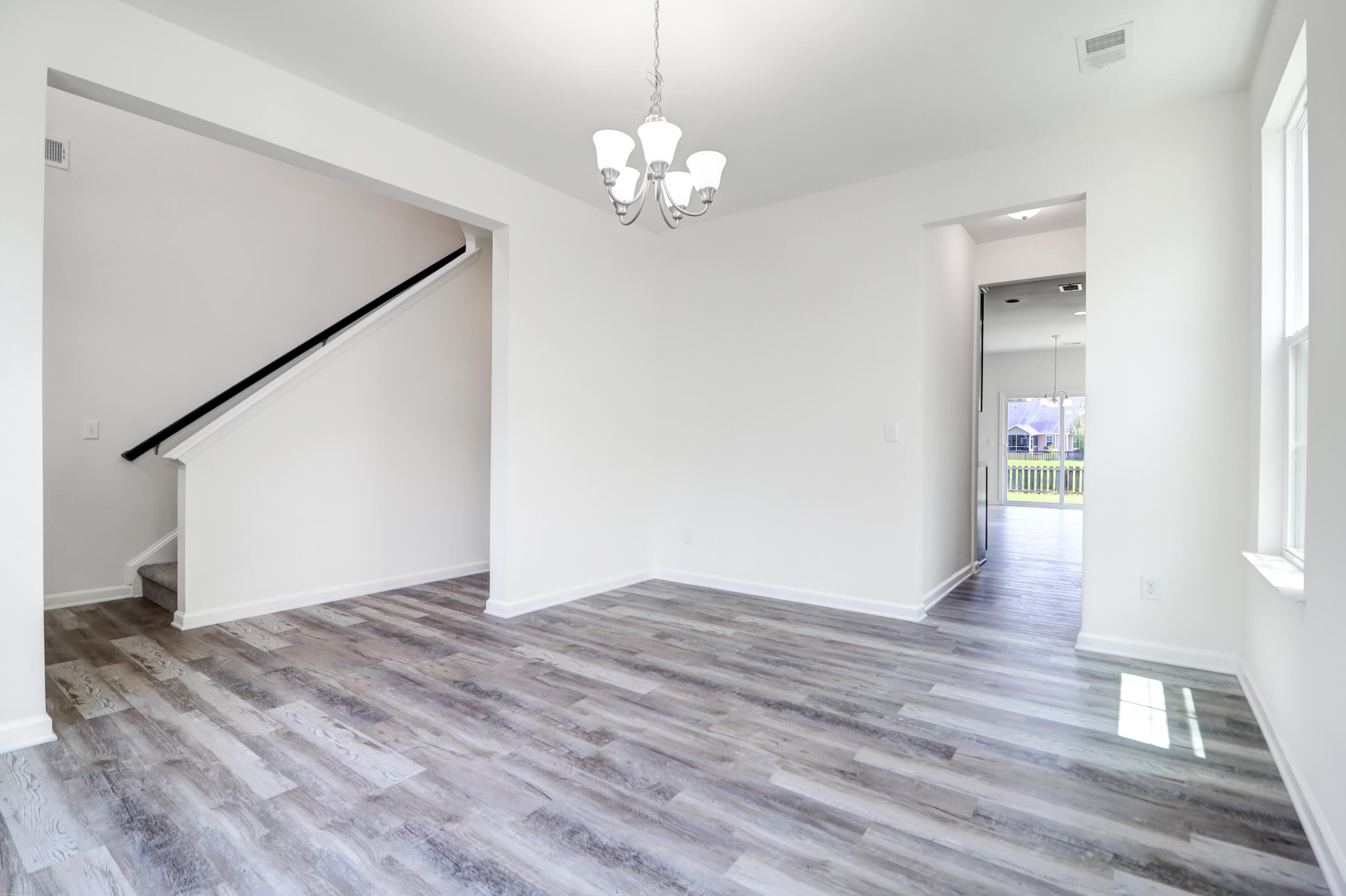 328 Spectrum Road Summerville, SC 29486 - Photo 5 of 52 328 Spectrum -Tidalcreekphoto- (4)