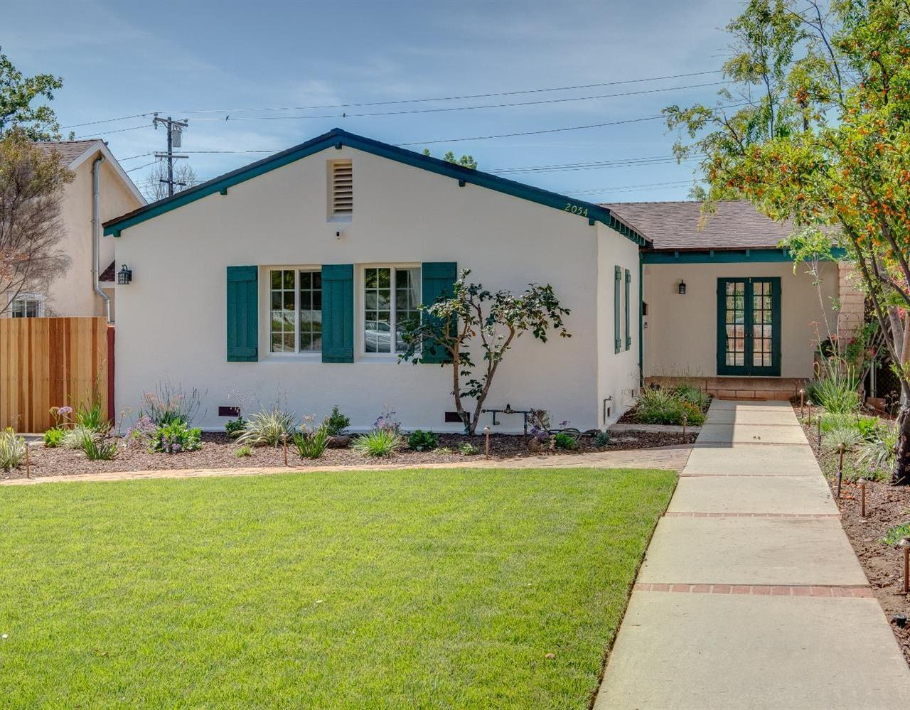 2054 Galbreth Road Pasadena, CA 91104 - Photo 1 of 26 Gallery Image 1