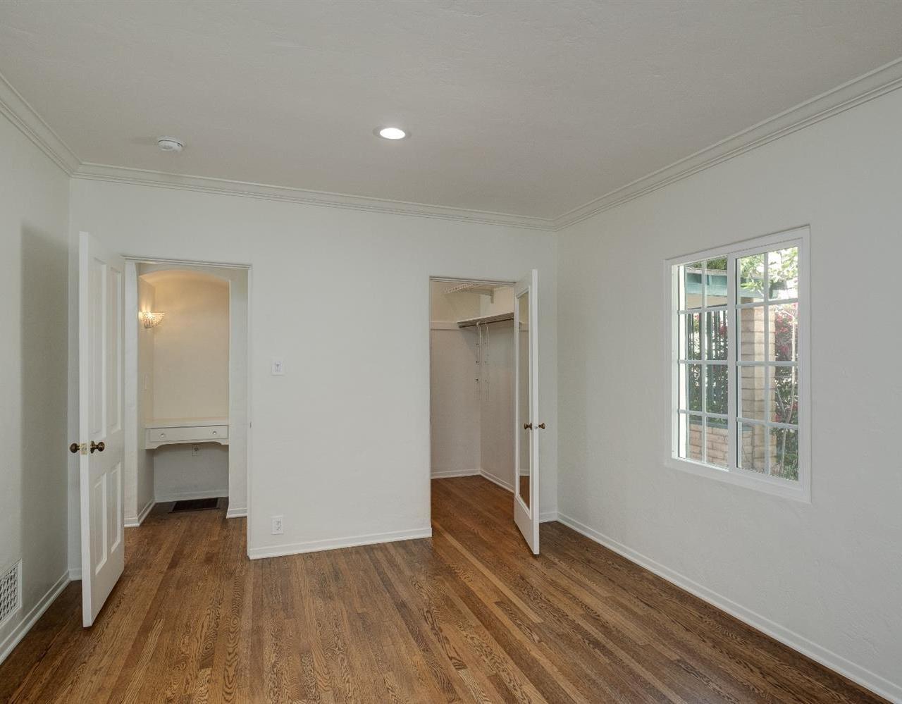 2054 Galbreth Road Pasadena, CA 91104 - Photo 15 of 26 Gallery Image 15