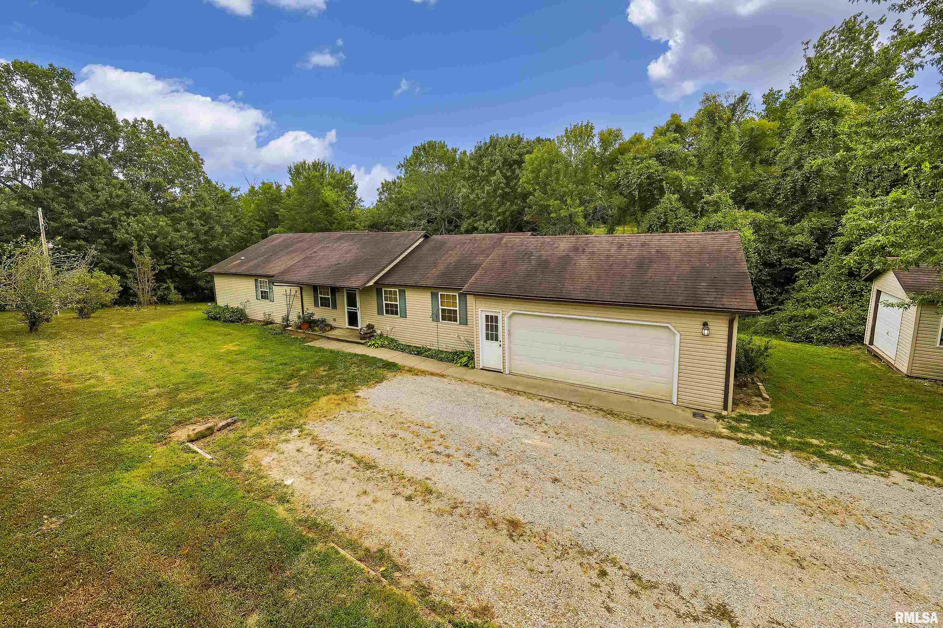 4040 Boskydell Road Carbondale, IL 62903 - Photo 38 of 45 Gallery Image 38