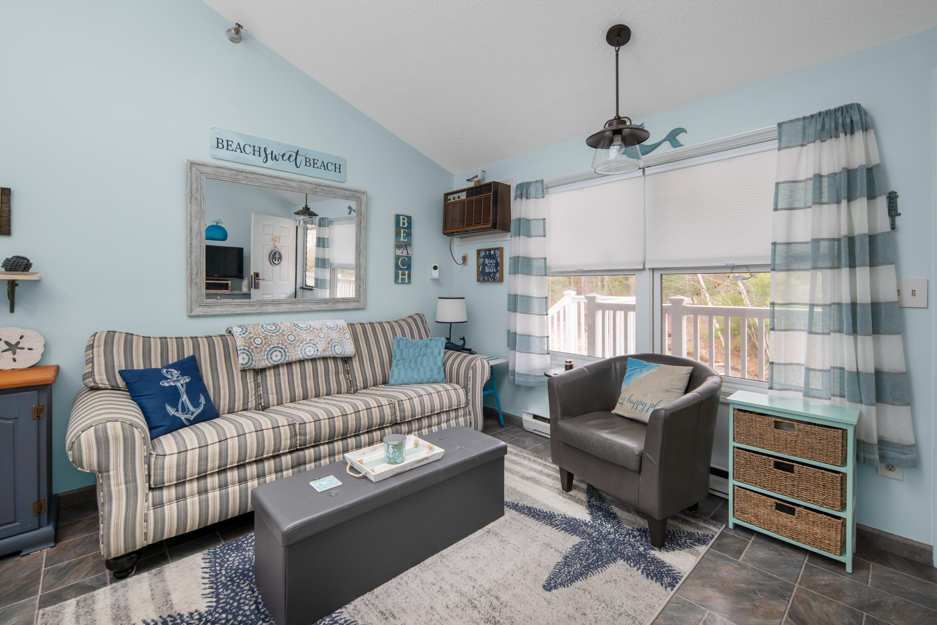 1072 Post Road, Unit 234 Wells, ME 04090 - Photo 3 of 19 Main Living Area-3