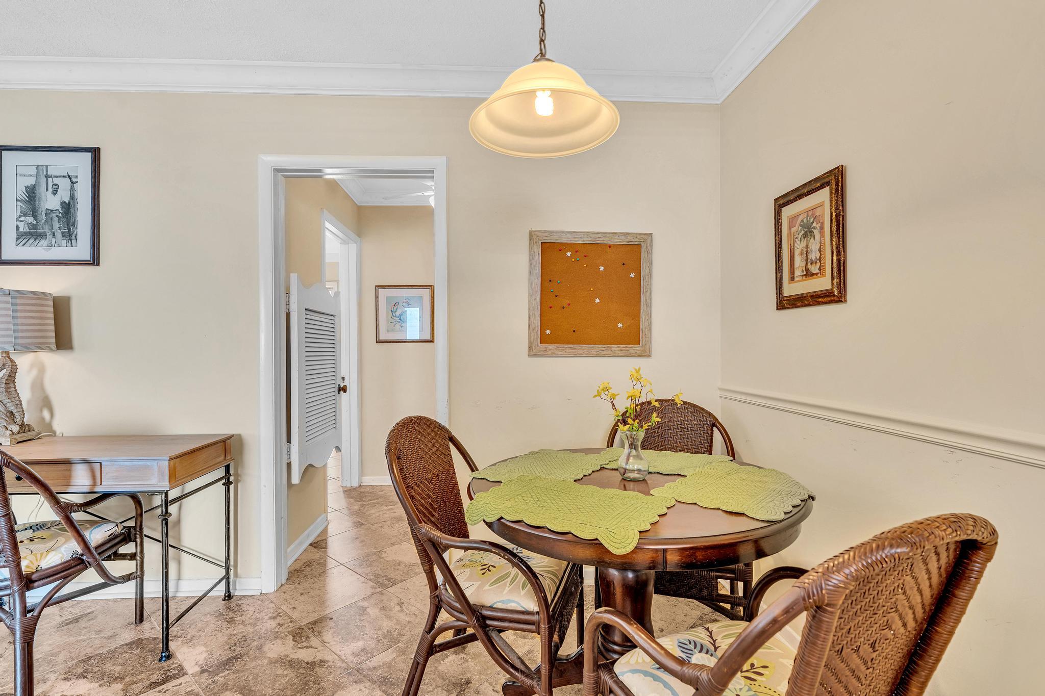 40 Southeast 13th Street, Unit A2 Boca Raton, FL 33432 - Photo 18 of 43 FPP00081