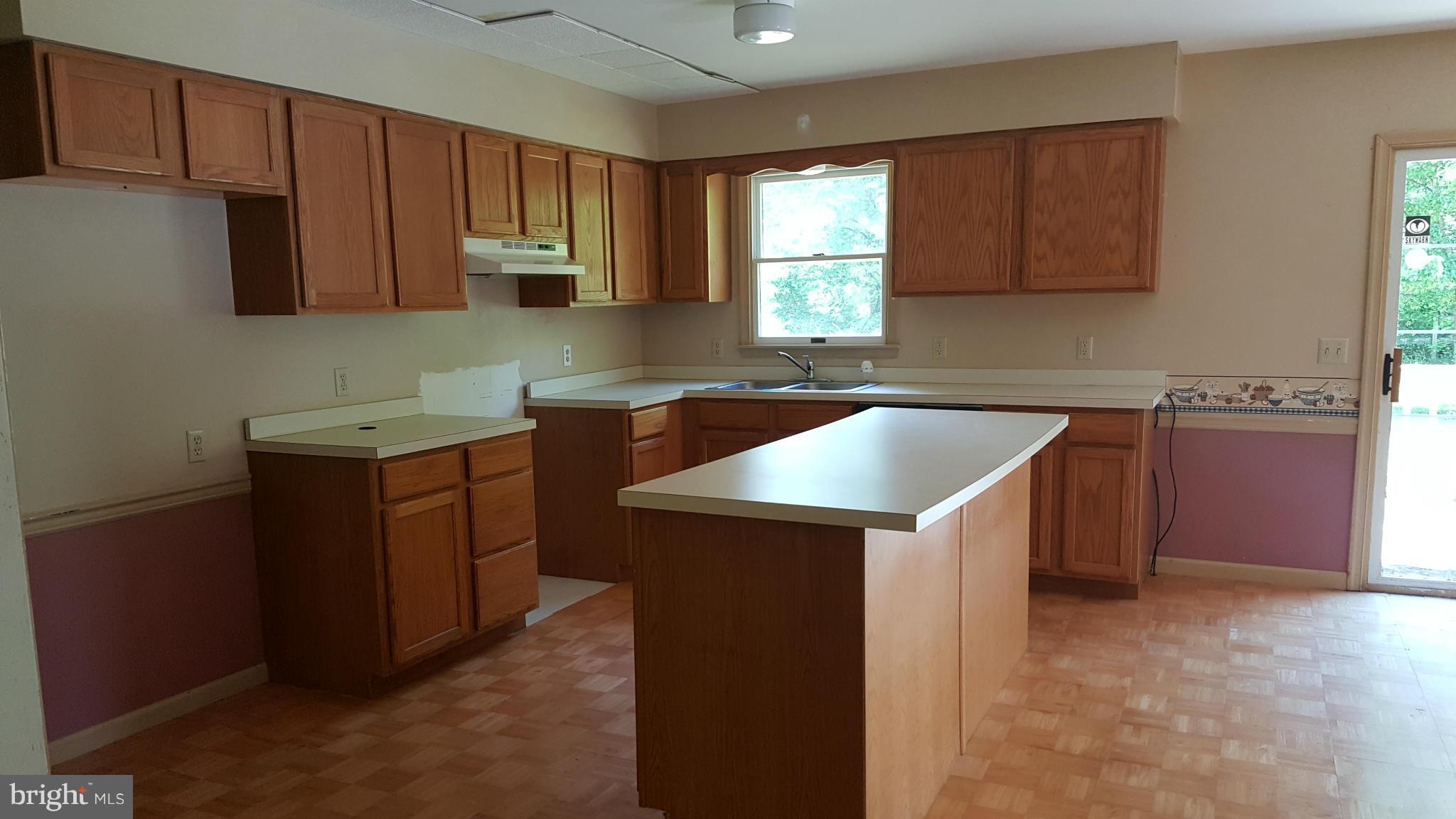 23308 Sandpiper Road Chestertown, MD 21620 - Photo 5 of 15 Kitchen