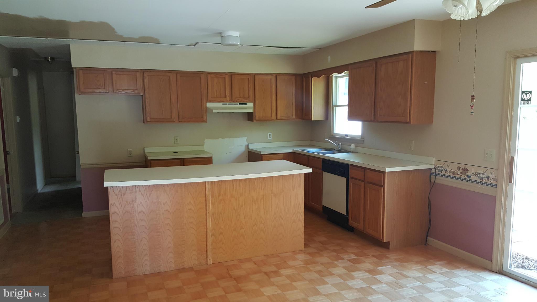 23308 Sandpiper Road Chestertown, MD 21620 - Photo 7 of 15 Kitchen