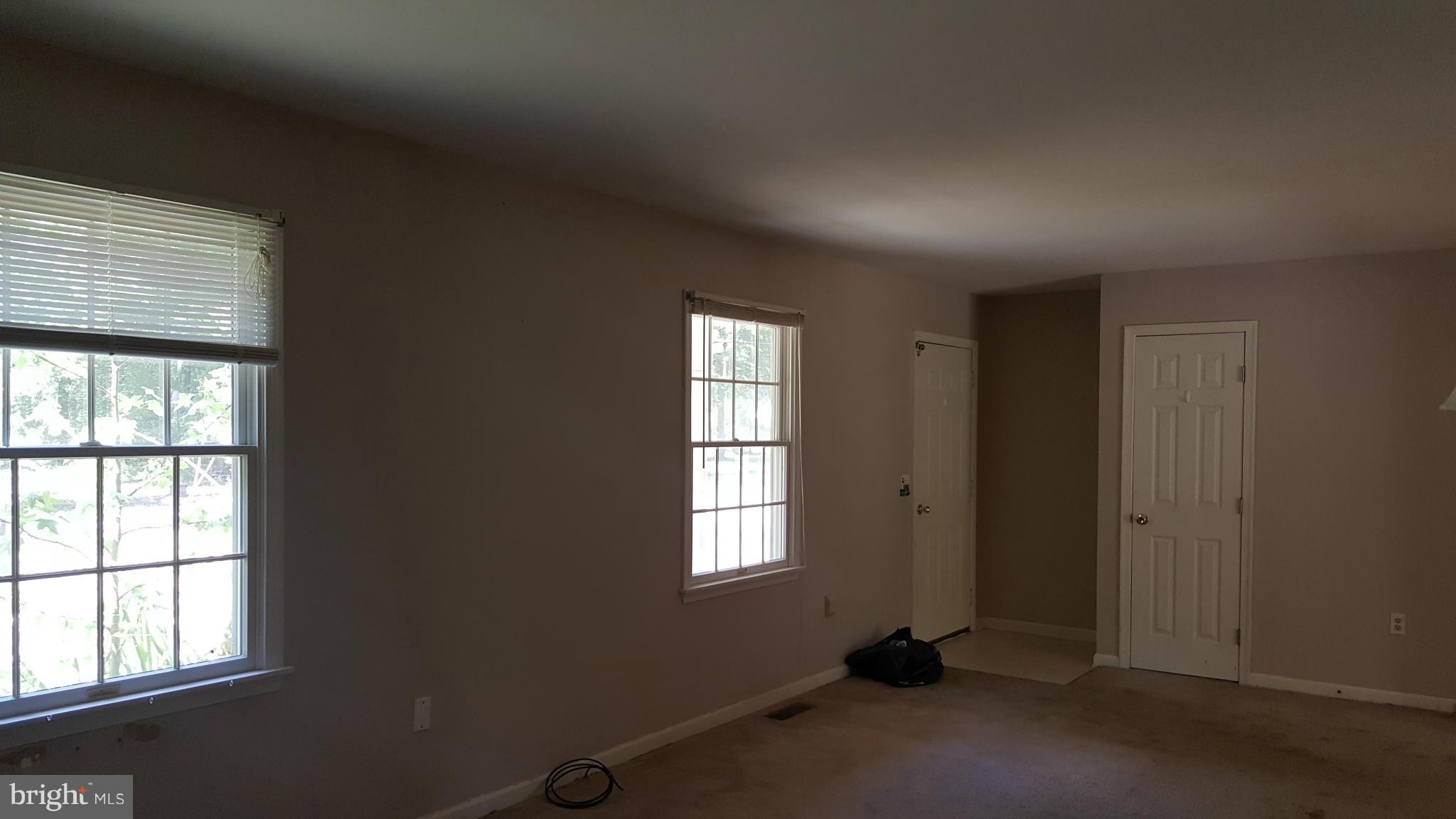 23308 Sandpiper Road Chestertown, MD 21620 - Photo 9 of 15 Living Room
