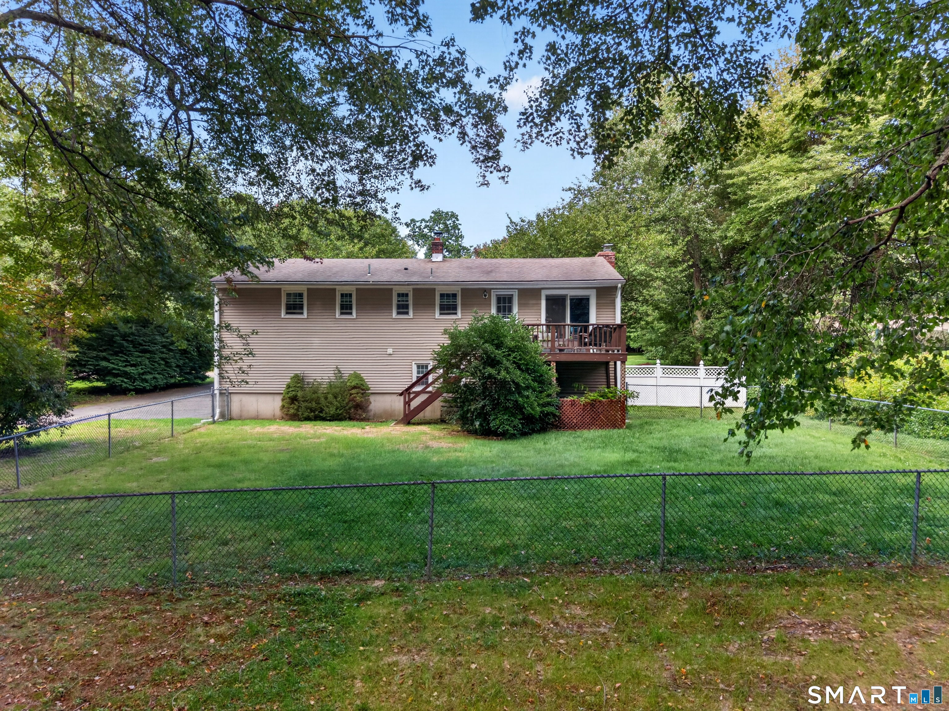 15 Partridge Lane Clinton, CT 06413 - Photo 31 of 35 Gallery Image 31