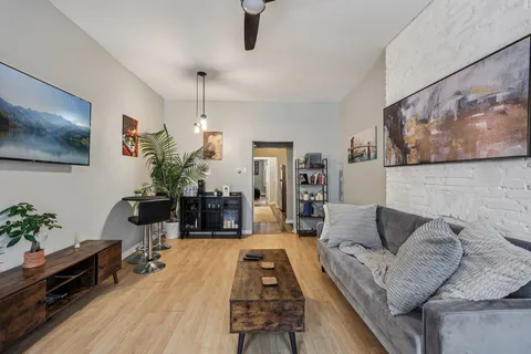 $999,999 | 34 Madison Avenue, Jersey City, NJ 07304